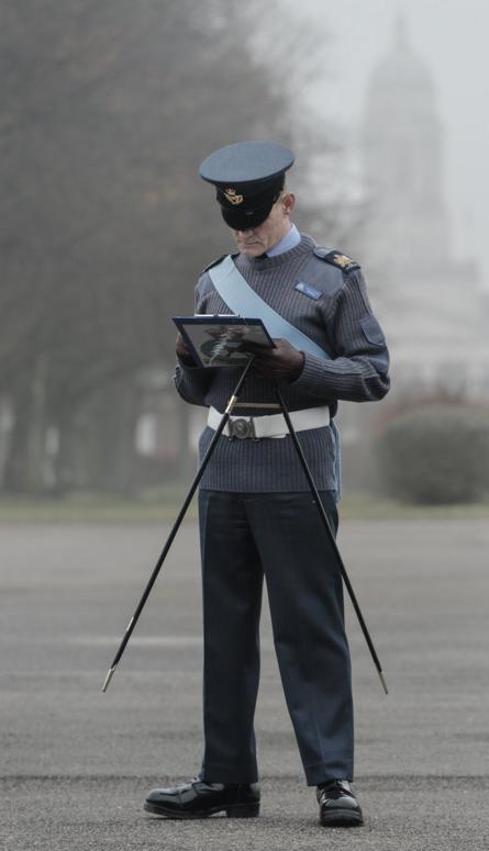 ضابط في سلاح الجو الملكي