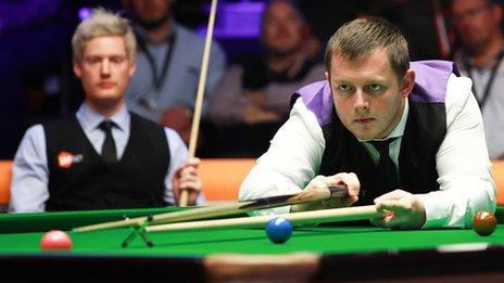 Mark Allen got his UK Snooker Championship campaign under way with a 6-2 victory on Thursday