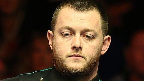 Mark Allen lost the last two frames of his evening session match against Tian Pengfei.