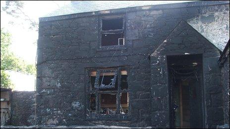 House near Nefyn gutted by fire