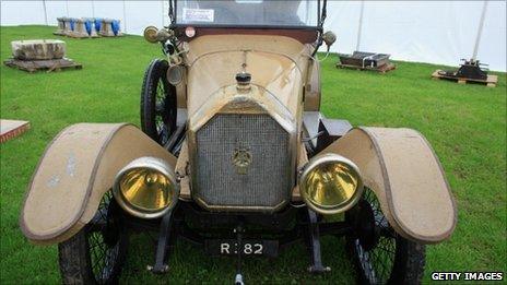 1915 Humber touring car