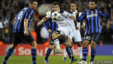 Gareth Bale playing against Inter