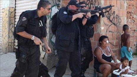 Police on patrol in Complexo do Alemao on 29 November