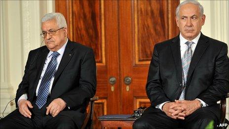 Mahmoud Abbas and Benjamin Netanyahu at the White House on 1 September 2010