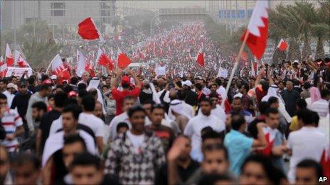 Protesters in Manama, 25 Feb