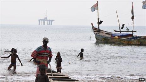 Takoradi fisherman and oil platform