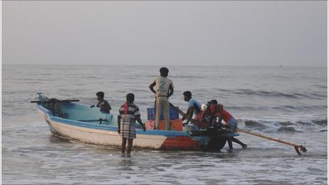 Индийские рыболовные траулеры
