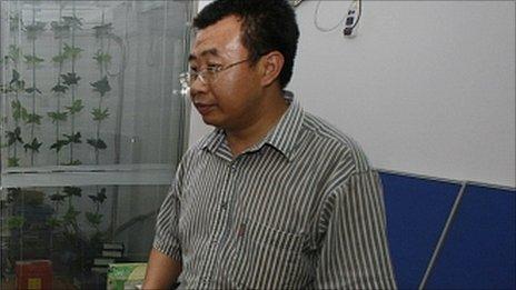 Chinese lawyer Jiang Tianyong (file photo 2009)