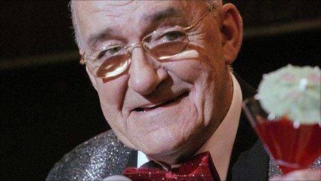 Jim Bowen when he appeared in The Afternoon Play : Viva Las Blackpool