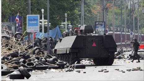 19 May 2011 Bangkok army crackdown on red-shirt protests