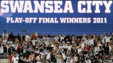 Swans fans celebrate at Wembley