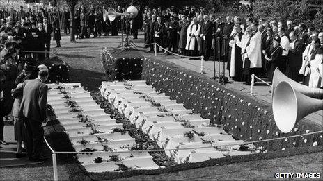Mitcham Road Cemetery in August 1961 for the burial of 33 of the boys and one teacher
