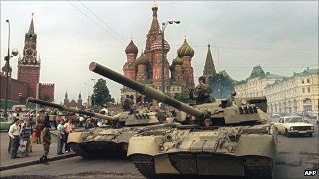 Tanks on Red Square, 1991