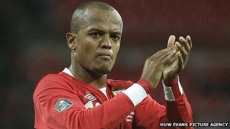 Wales' Rob Earnshaw fears Olympic football team precedent - BBC Sport