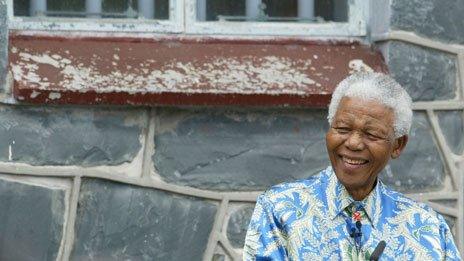 Nelson Mandela revisits Robben Island