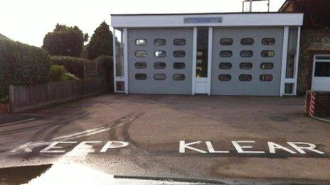 Keep Klear road markings