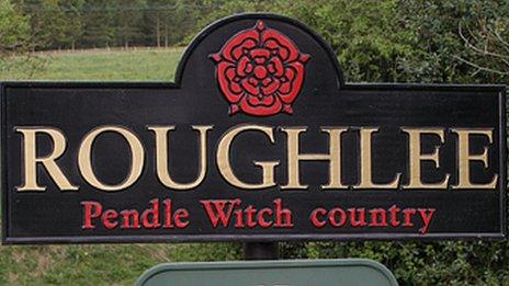 Roughlee sign