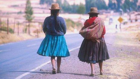 Two Peruvian women in file photo from 2000