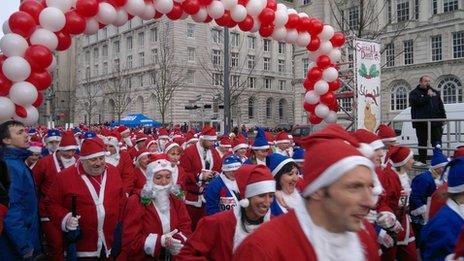 Santa Dash in Liverpool