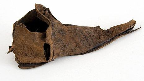 Medieval shoe found on ship