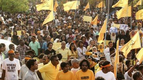 Supporters of former Maldivian president Mohamed Nasheed attend a rally in Male