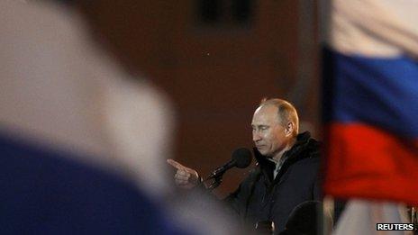 Vladimir Putin addresses supporters after claiming victory (4 Mar 2012)