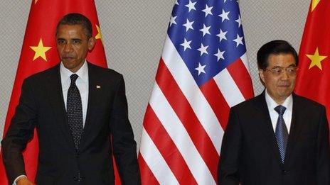 US President Barack Obama and Chinese President Hu Jintao (26 March)