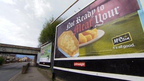 Coffin-shaped pie advert, Gloucester