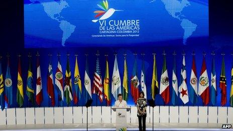 Colombian President Juan Manuel Santos and Foreign Minister Maria Angela Holguin during a news conference after the Sixth Summit of the Americas