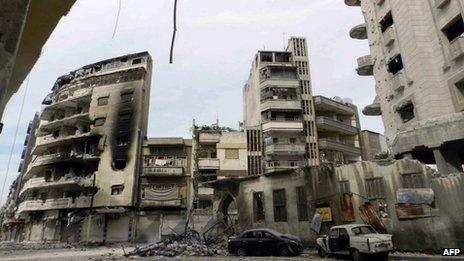 Bomb damaged Homs - 15 April. Picture supplied by opposition SHAAM NEWS NETWORK