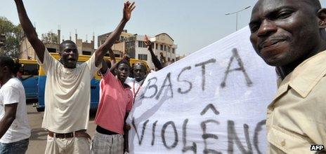 A demonstration in front of the national assembly in Bissau on 15 April 2012