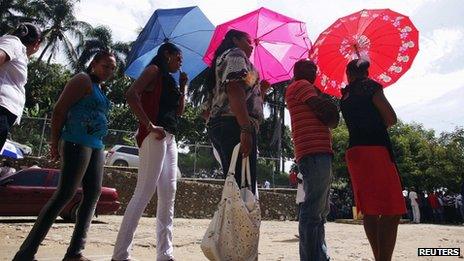 Voters queue in Santo Domingo to cast their votes in the Dominican Republic's election