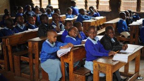 Kenyan children at school (September 2011)