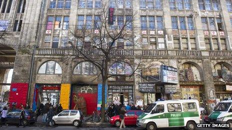 Police outside the Tacheles Kunsthaus in Berlin (March 2012)