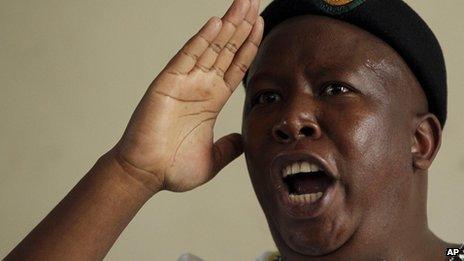 Julius Malema taking the salute while addressing soldiers in the Johannesburg area (12 September)