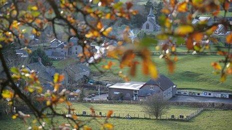 Ysgol Llanfair Llythynwg , Powys