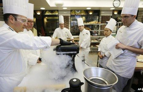 Chef using liquid nitrogen in New York