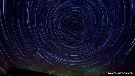 Aurora borealis visible from Dublin - BBC News