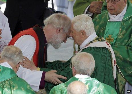 Pope Benedict (right) greets Archbishop of Canterbury Rowan Williams at the Vatican, 11 October