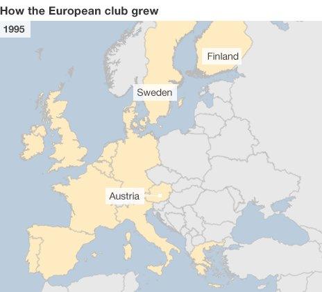 Maps showing growth of the European Union