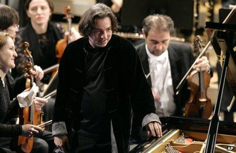 Turkish pianist Fazil Say performing in Davos, Switzerland, 31 January 2009