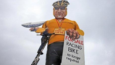 Lance Armstrong effigy