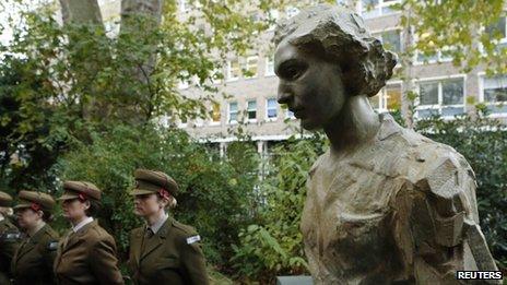 Statue of Noor Inayat Khan in London's Gordon Square Gardens