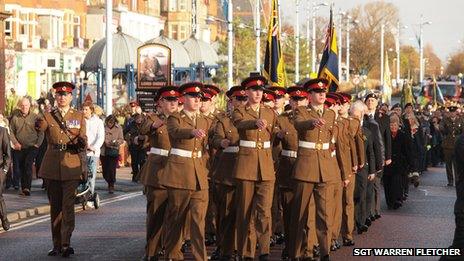 Remembrance Sunday services held across Lancashire - BBC News