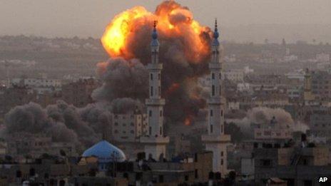 Israeli rocket explodes in Gaza city