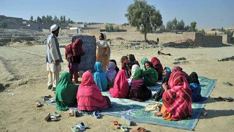 Makeshift outdoor classroom, Jalalabad, November 2012