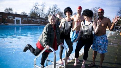 Jo Brand with the swimmers