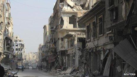 Syria acting to safeguard chemical weapons, says Russia - BBC News