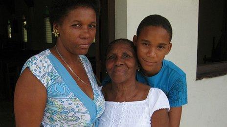 Lilan Springer with her family in Baragua