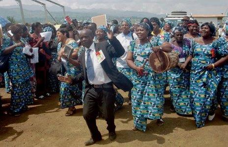 Welcoming parade for Dr Mukwege